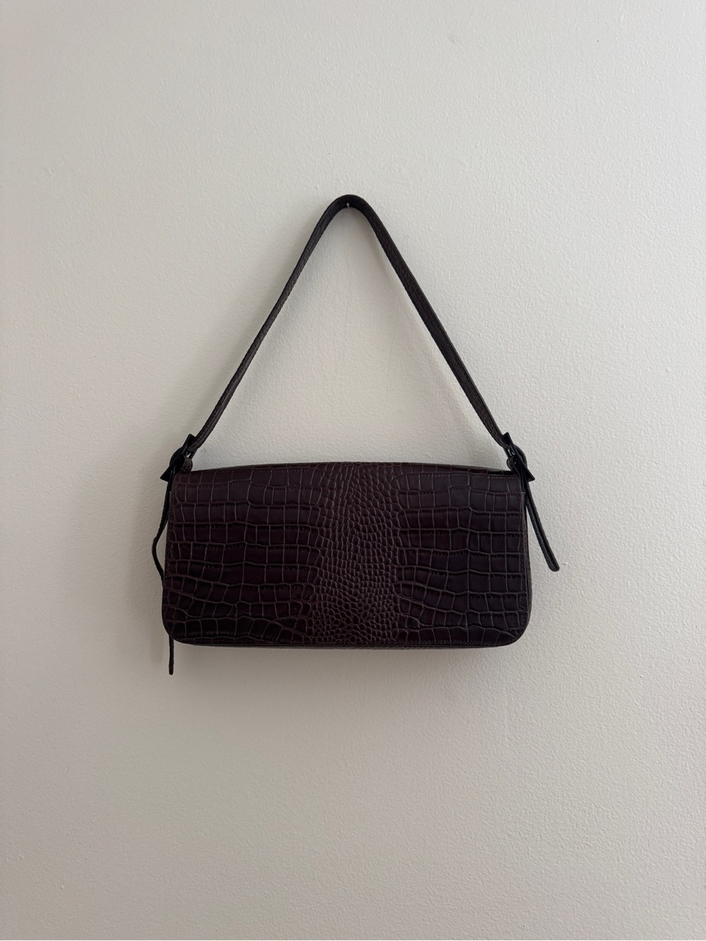 Classic VAGABOND Croc-Embossed Bag/Purse in Dark Brown